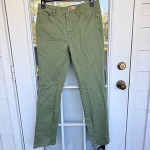 Faded Glory Green Denim‎ Straight Leg Jeans | Women’s Size 12 | Casual Cool
